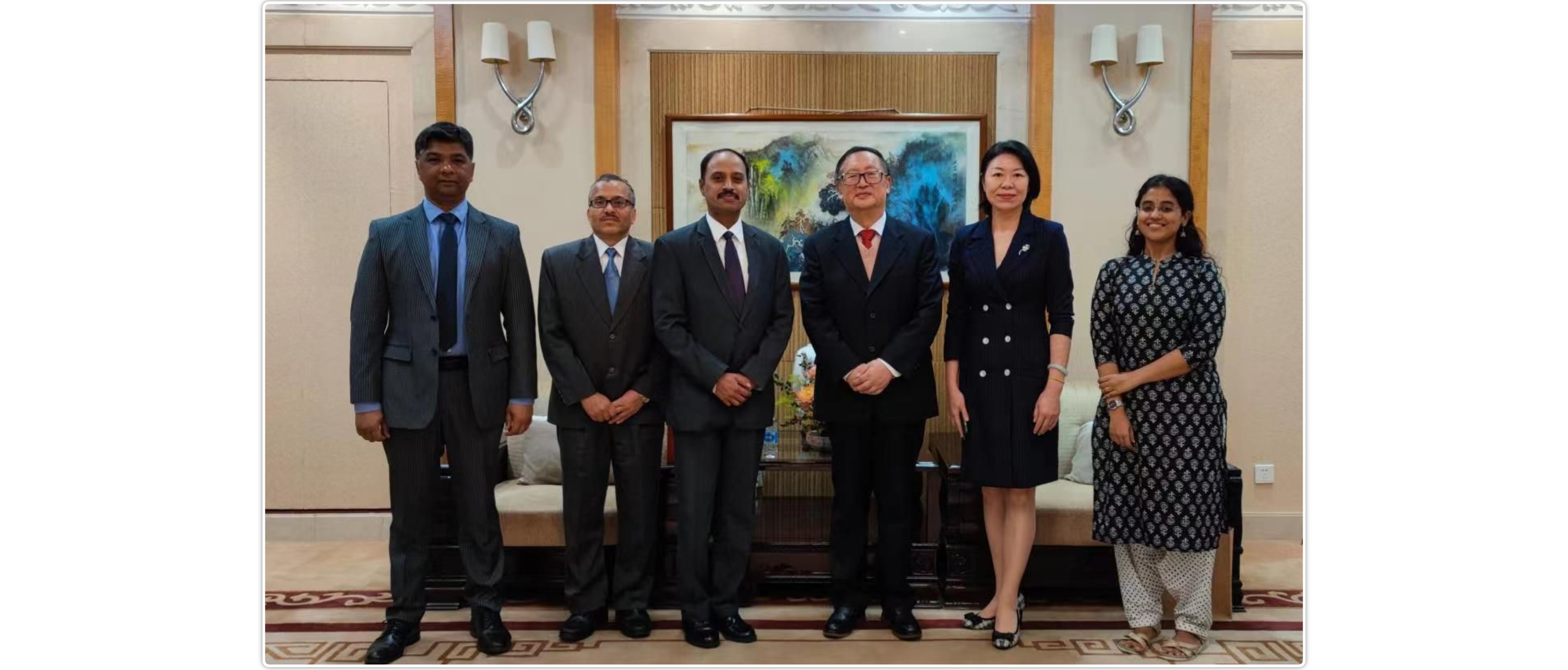 Consul General met with Prof. Yang Jiemian, Shanghai Institute for International Studies (SIIS) on October 24, 2022